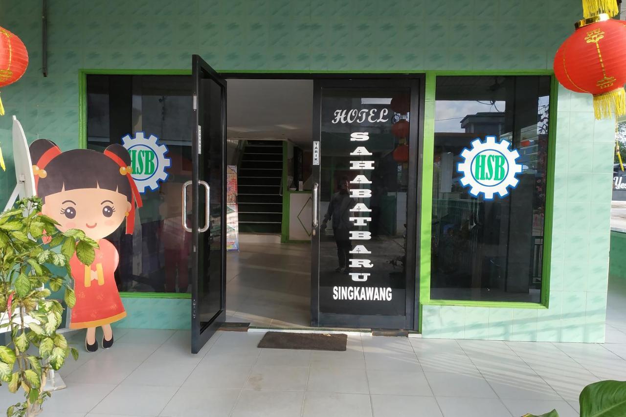 Super Oyo 3098 Hotel Sahabat Baru Singkawang Exterior foto